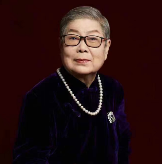 著名老旦表演藝術(shù)家李鳴巖去世享年87歲