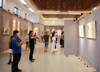 中國(guó)書(shū)畫(huà)名家采風(fēng)寫(xiě)生作品在漳州古城開(kāi)展