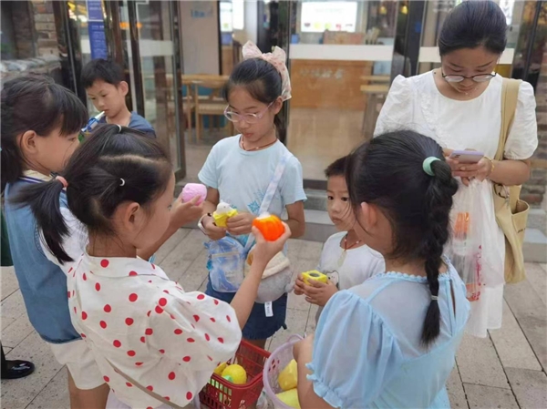 多彩童年 成長(zhǎng)實(shí)踐我最行