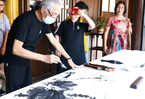 象山縣政協(xié)書畫院舉辦“慶七一 迎亞運”書畫名家筆會