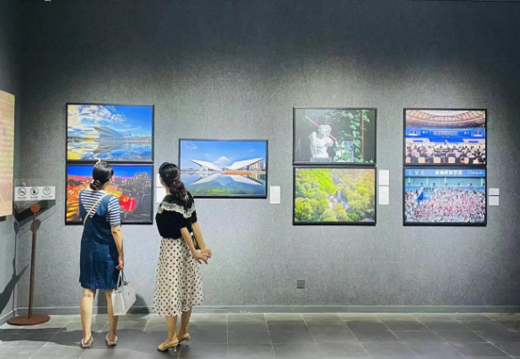 以影像交流深化“山海之盟” “東亞文化之都”成都城市場景展圓滿收官